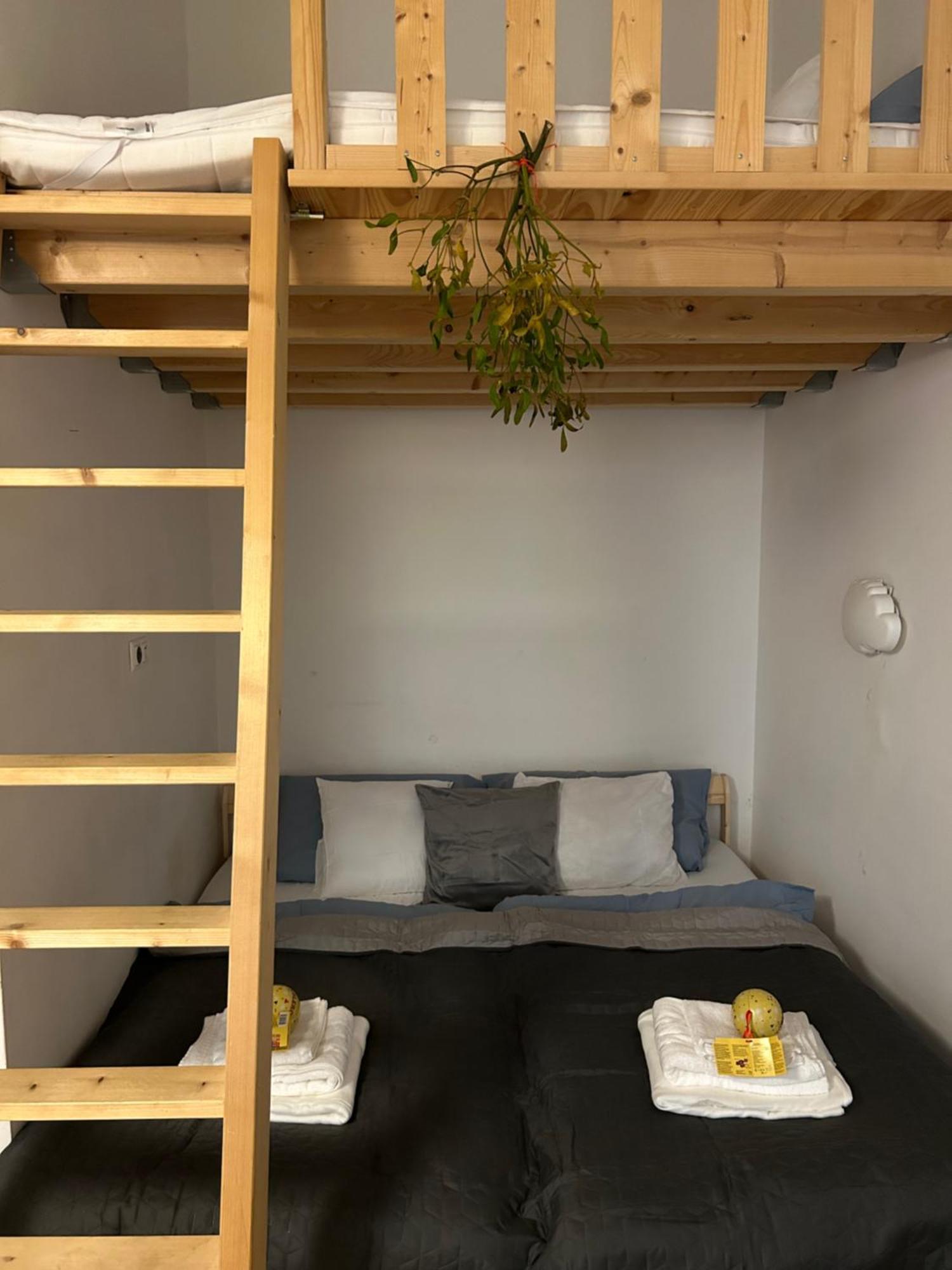 Downtown Apartment Bianca Bratislava Exteriör bild
